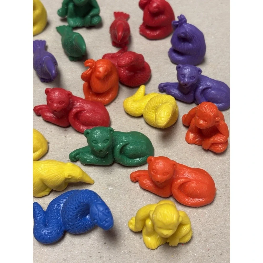 VTG Lot Of 25 Rubber Mini Safari Animal Figures Counters Math Manipulatives